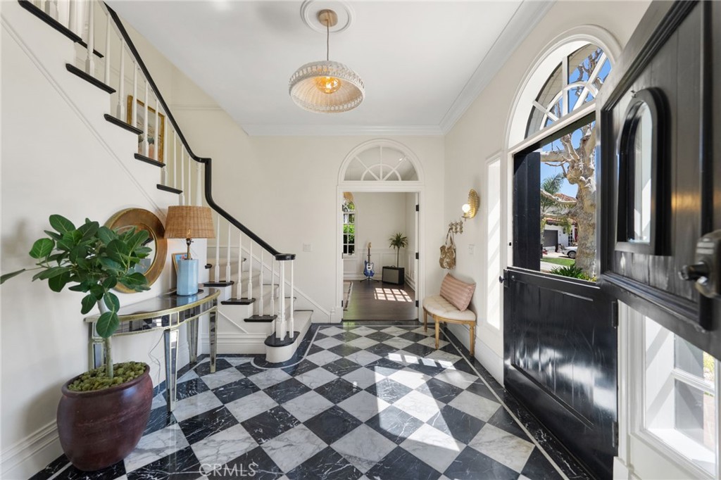 3812 Calle Tiburon