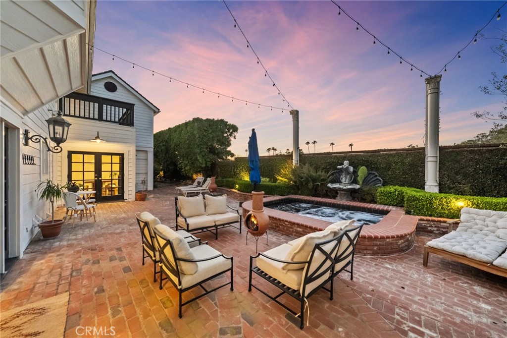 3812 Calle Tiburon