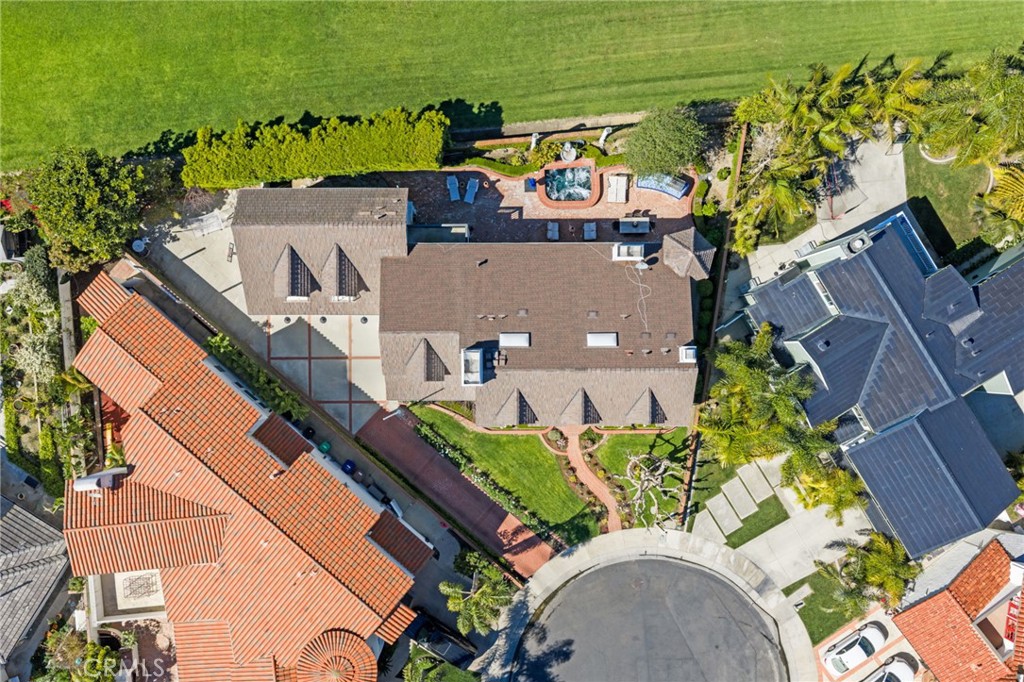 3812 Calle Tiburon
