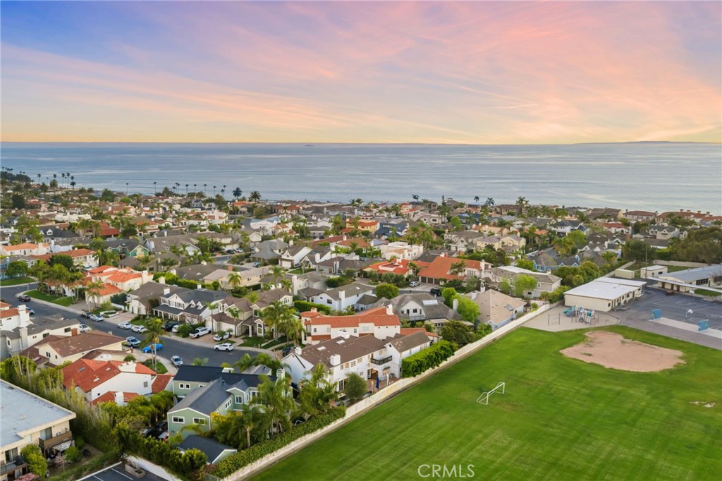 3812 Calle Tiburon