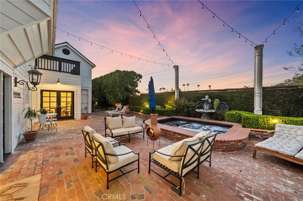 3812 Calle Tiburon