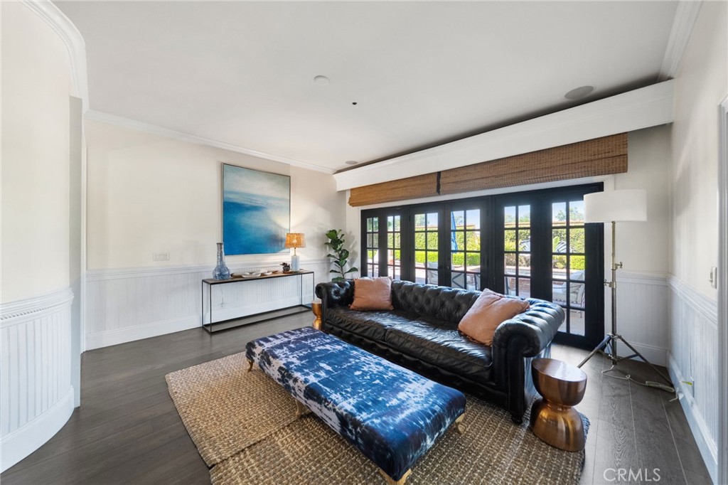 3812 Calle Tiburon