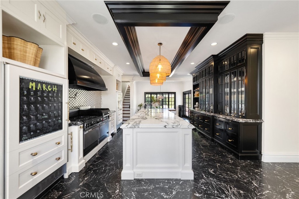 3812 Calle Tiburon