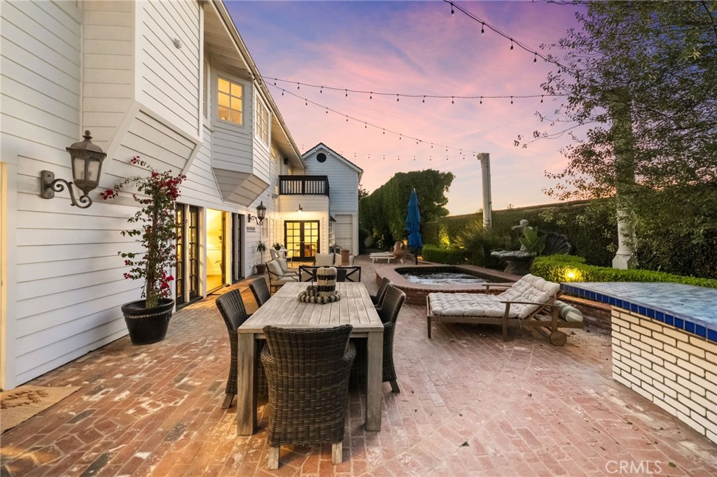 3812 Calle Tiburon