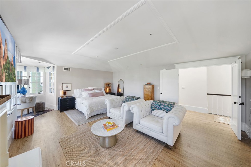 3812 Calle Tiburon