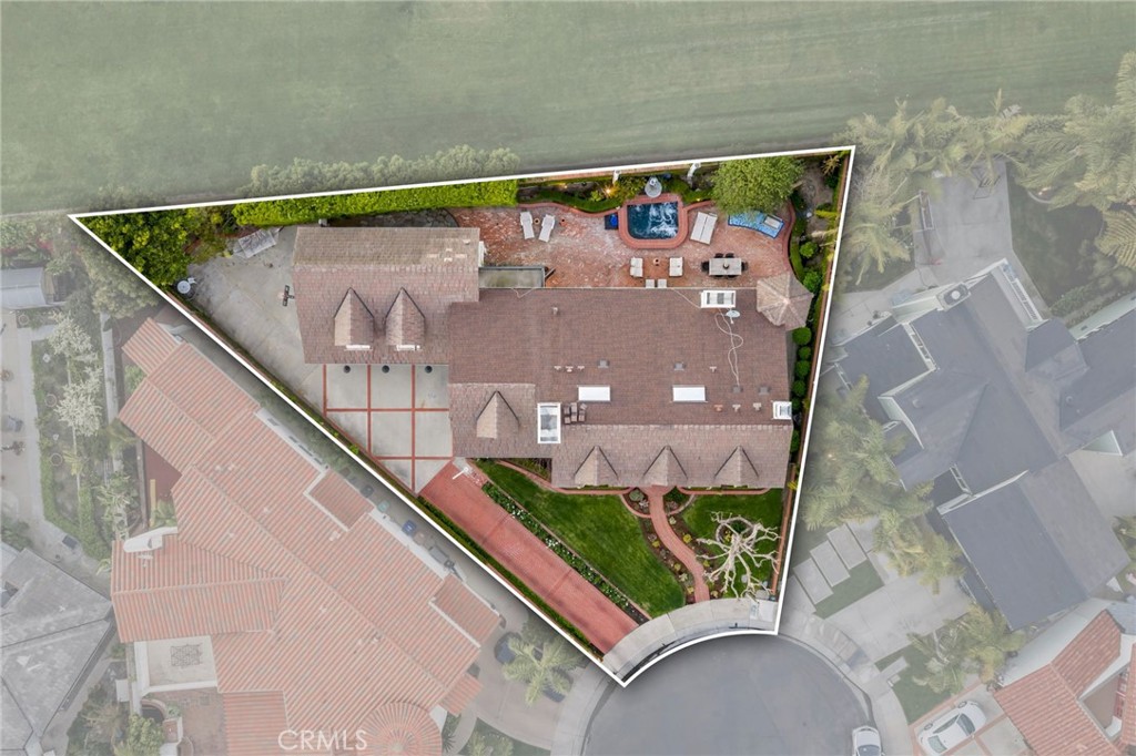 3812 Calle Tiburon