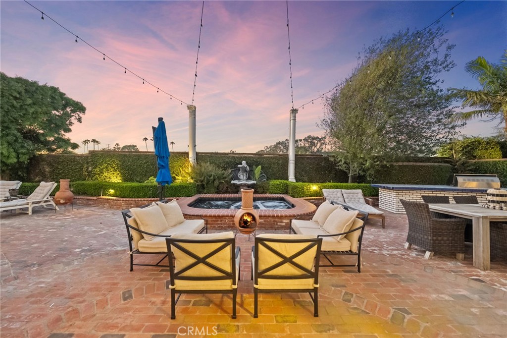 3812 Calle Tiburon