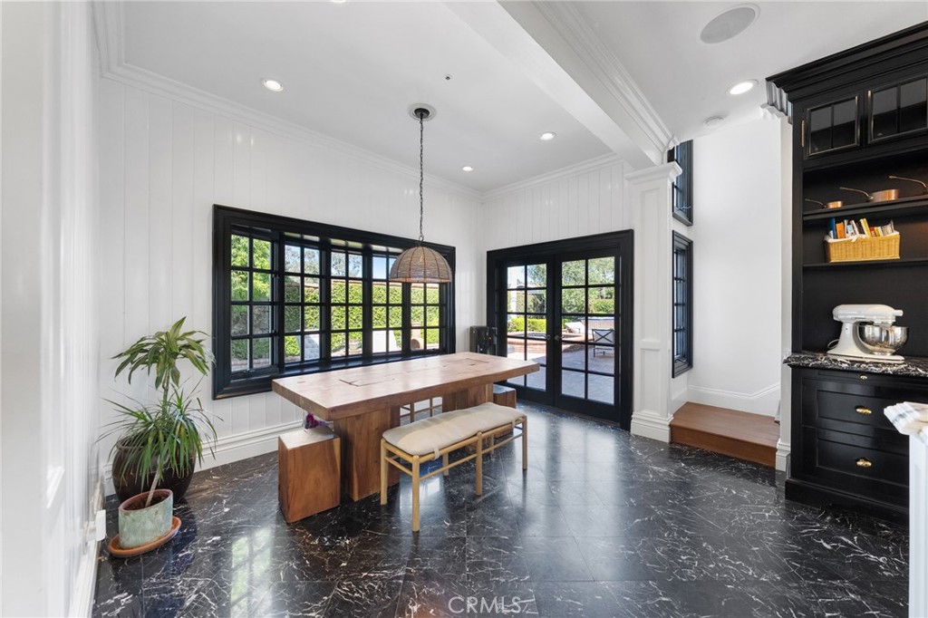 3812 Calle Tiburon