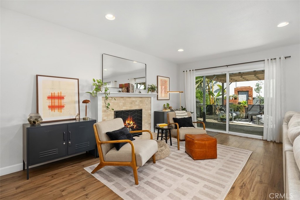 279 N Sacramento Street