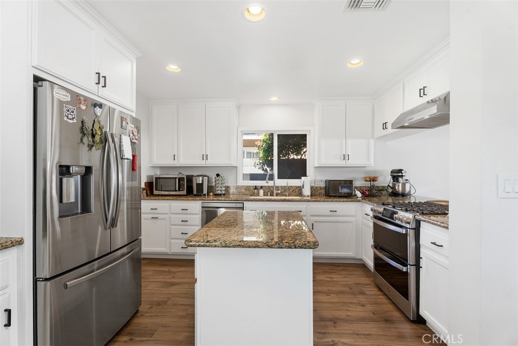 279 N Sacramento Street