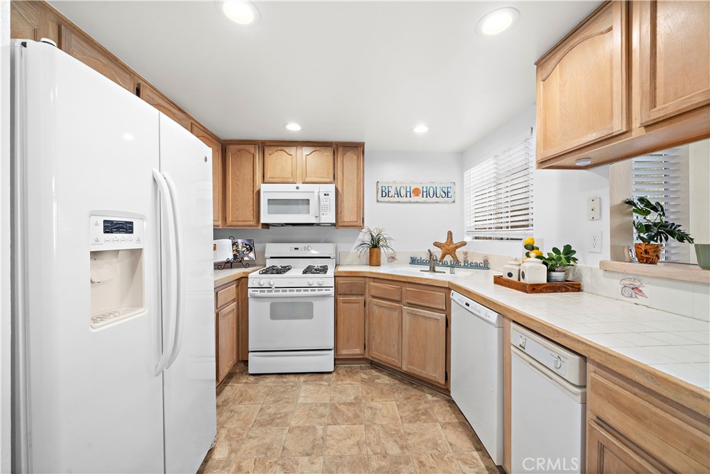 4581 Warner Avenue 202