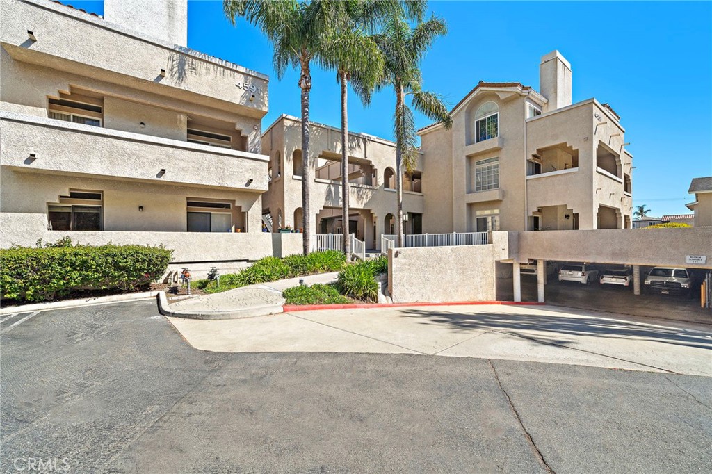 4581 Warner Avenue 202