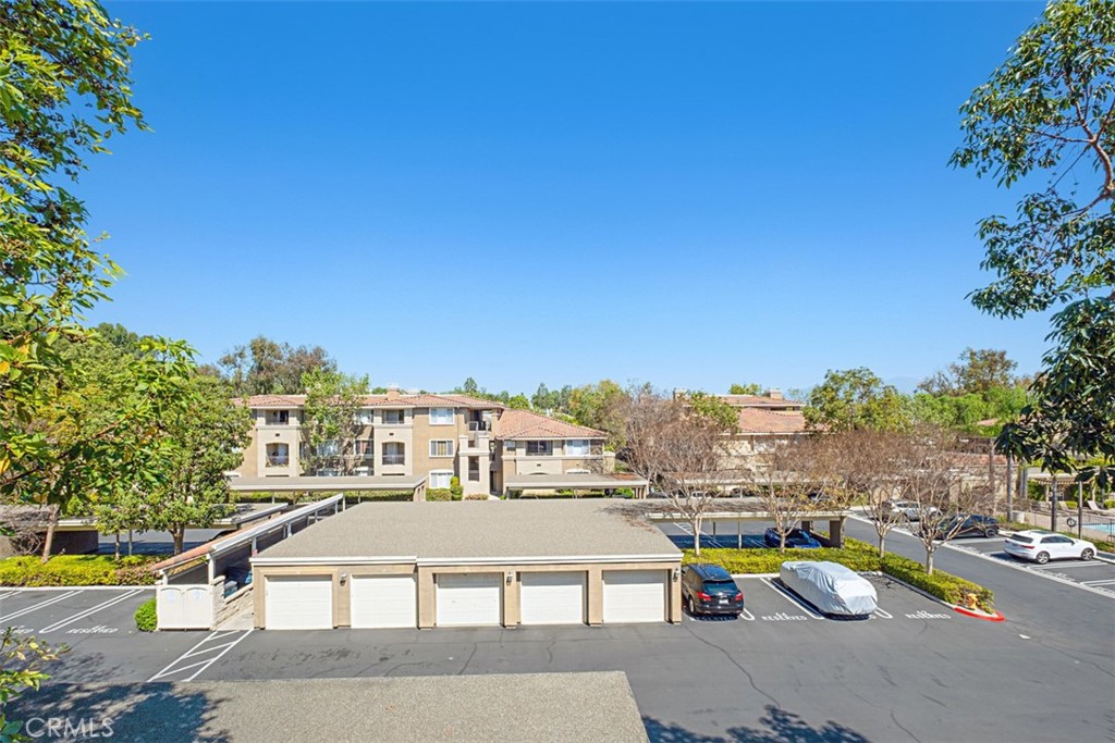 22681 Oakgrove #635