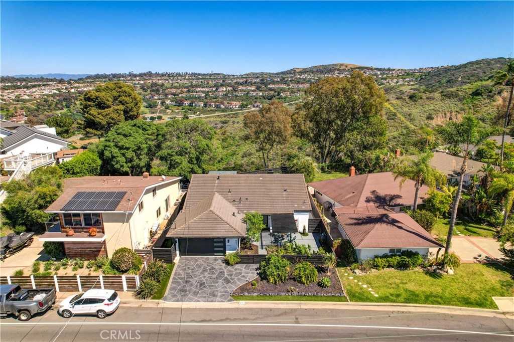 802 Avenida Presidio