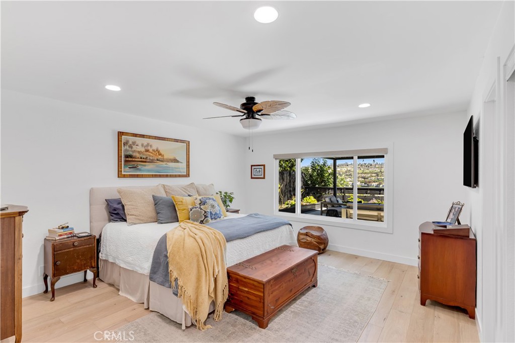 802 Avenida Presidio