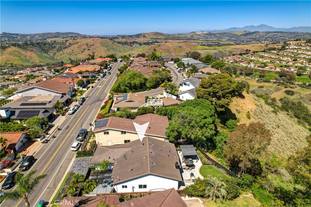 802 Avenida Presidio