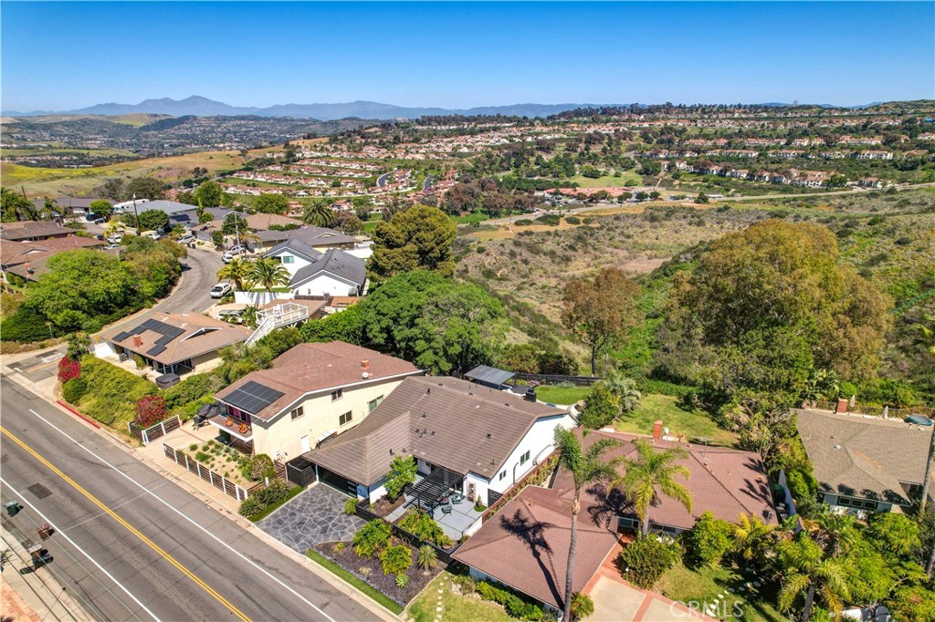 802 Avenida Presidio