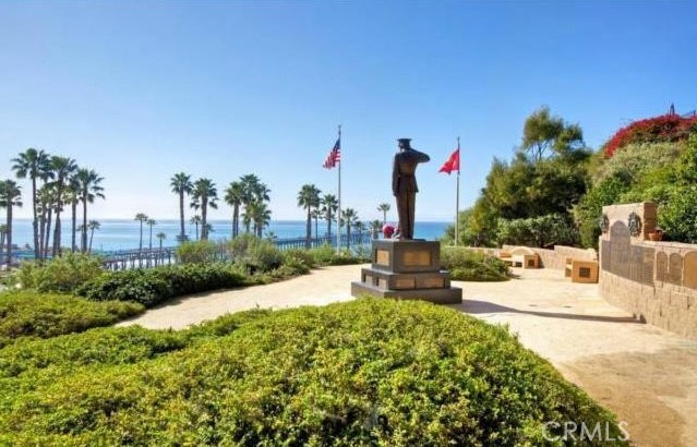 802 Avenida Presidio