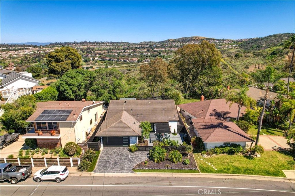 802 Avenida Presidio