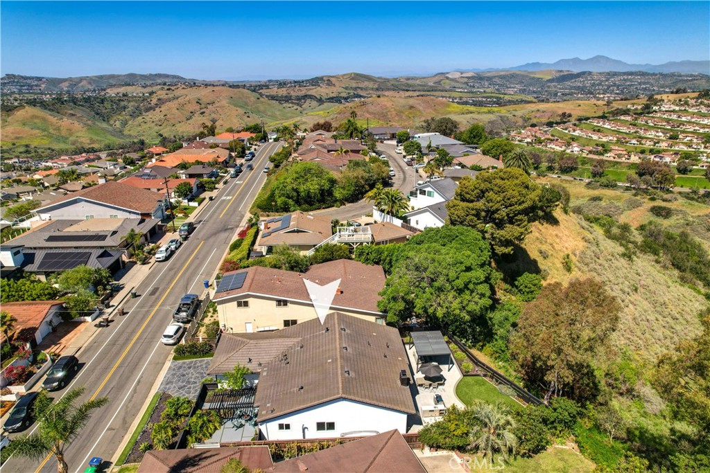 802 Avenida Presidio