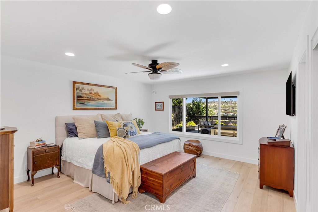 802 Avenida Presidio