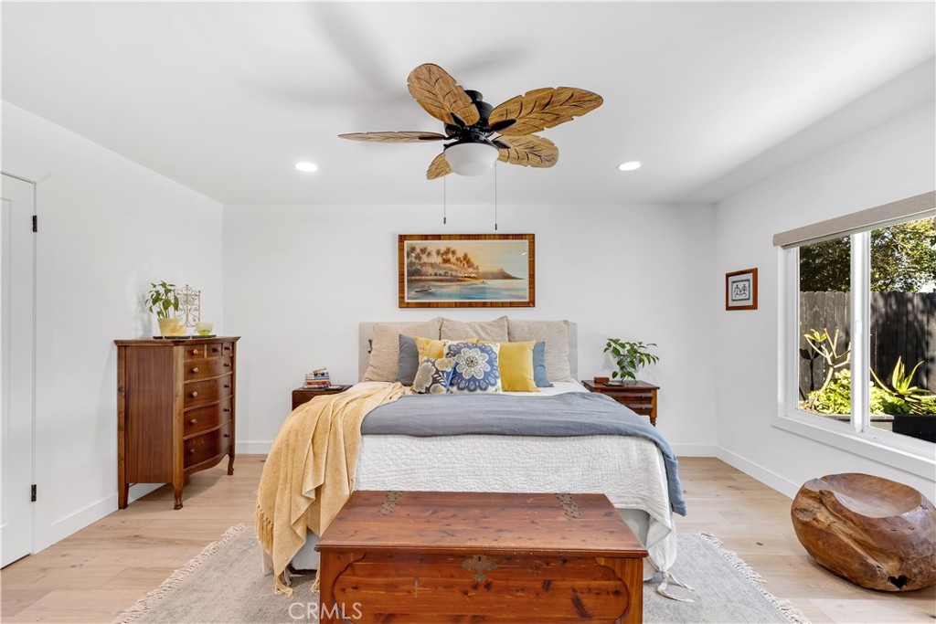 802 Avenida Presidio