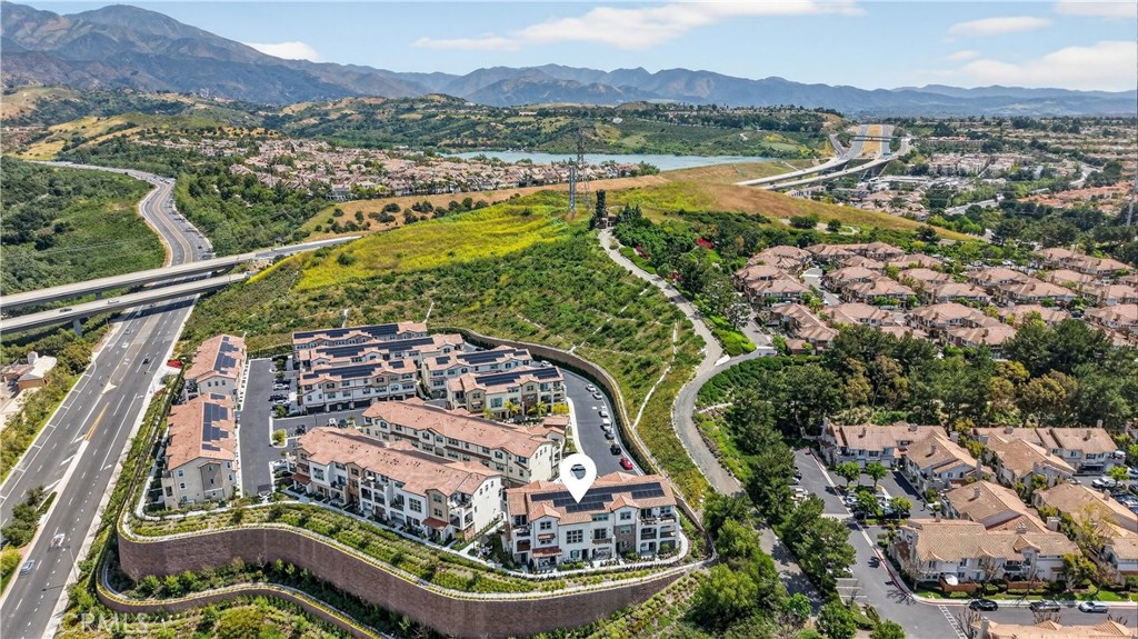 415 Besalu Terrace