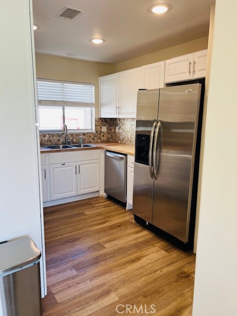 2386 Via Mariposa W 3-F