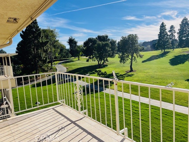 2386 Via Mariposa W 3-F