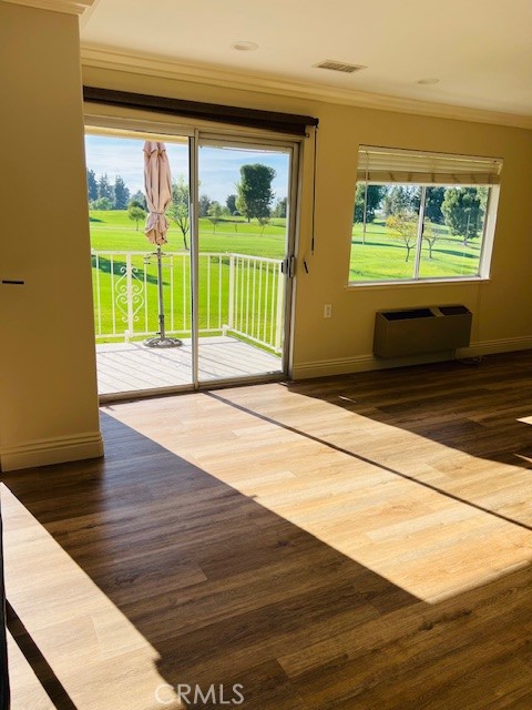 2386 Via Mariposa W 3-F