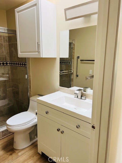 2386 Via Mariposa W 3-F