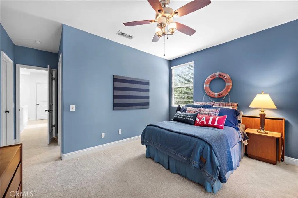 2290 Redwood