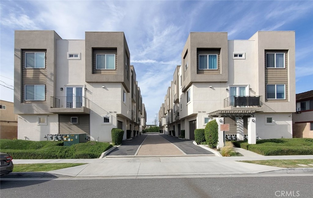 7209 21st