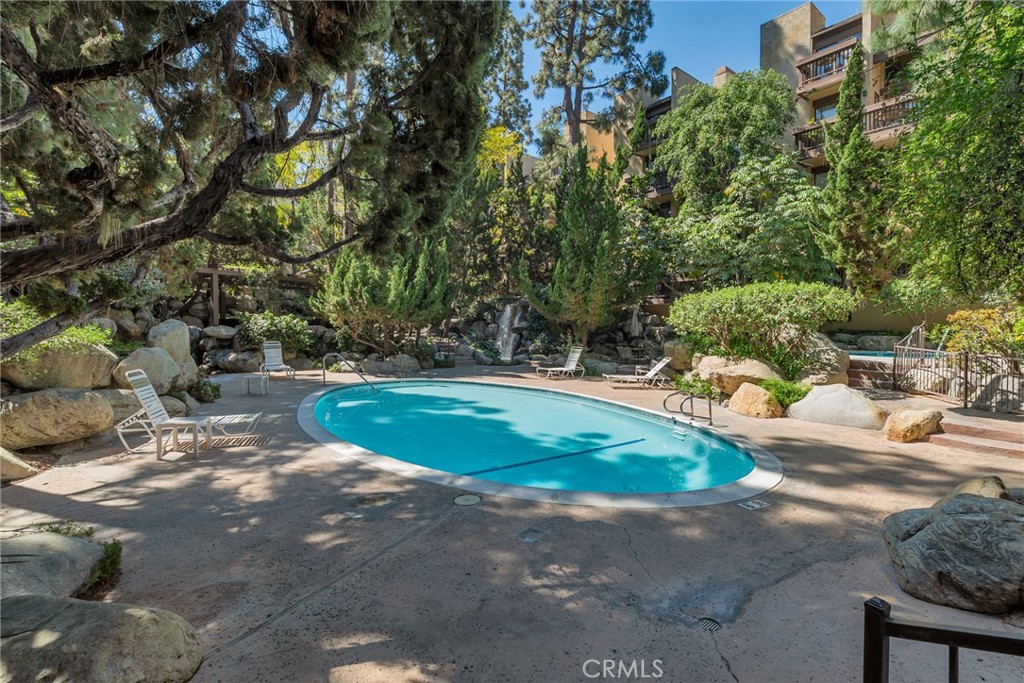 1655 Clark Ave. 126
