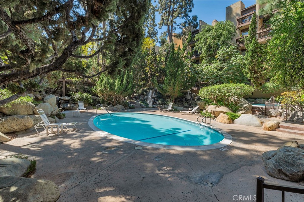 1655 Clark Ave. 126