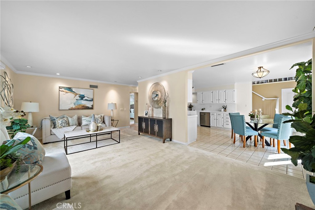 16805 Redwood Street