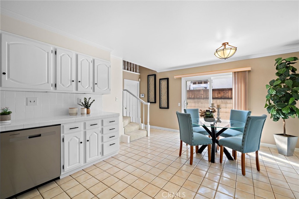 16805 Redwood Street