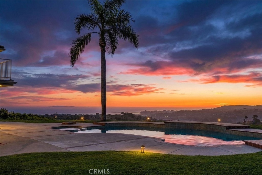 26892 Via La Mirada