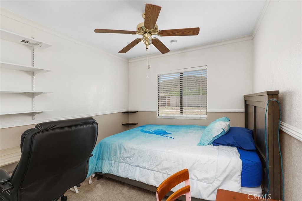 233 Southshore