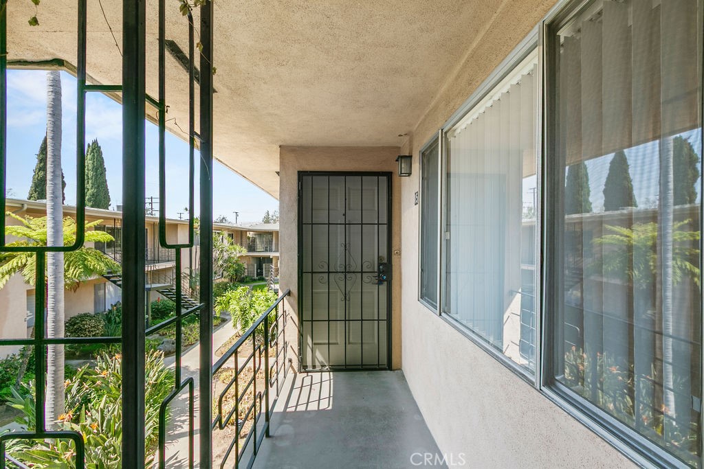 1801 Greenleaf Street 15