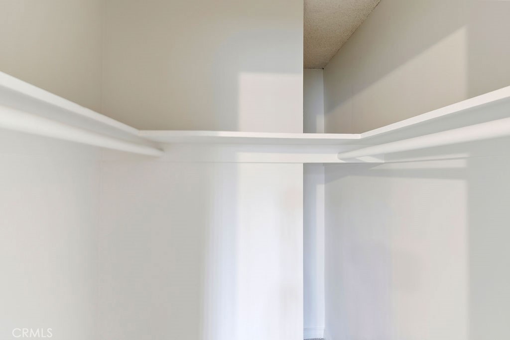 1801 Greenleaf Street 15