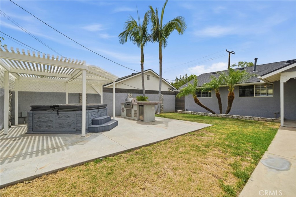 741 N Handy Street