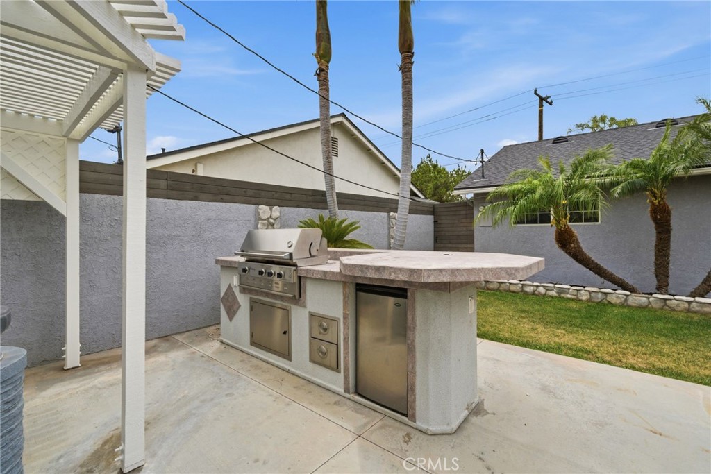 741 N Handy Street