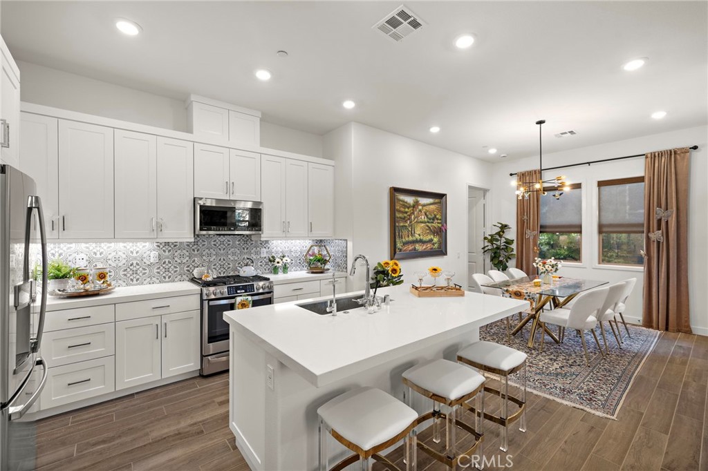 756 Sunrise Road