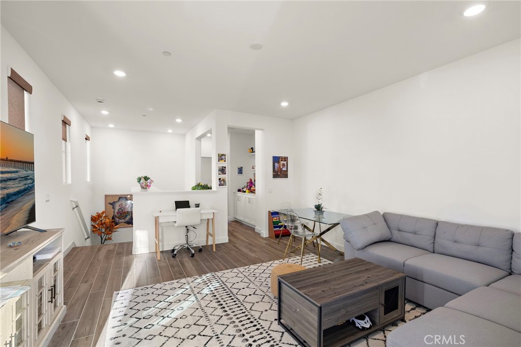 756 Sunrise Road