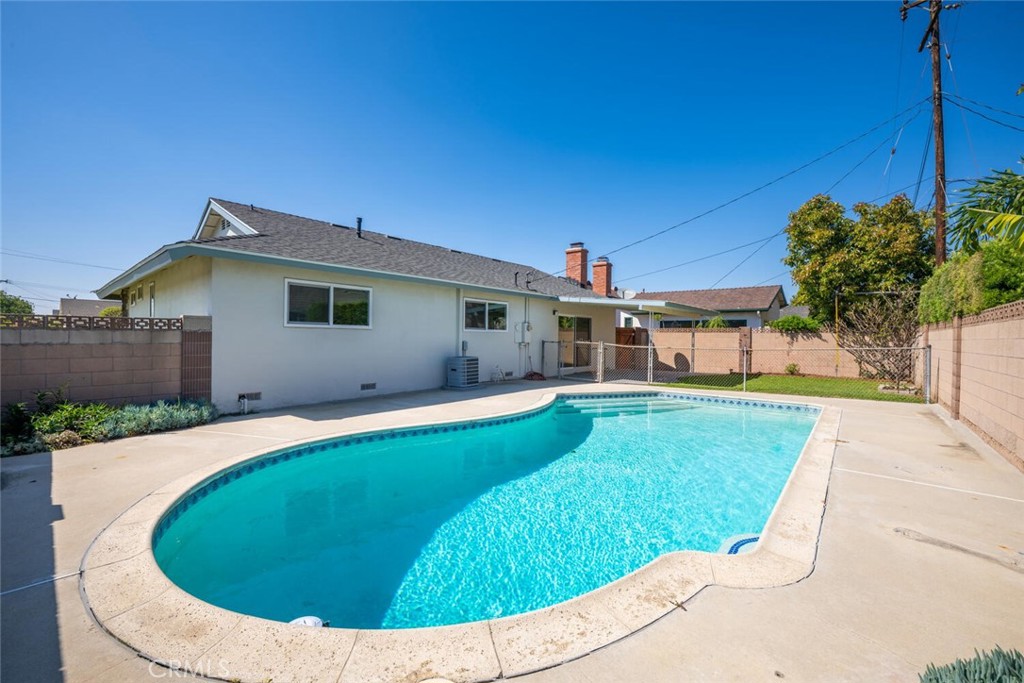 9826 Saint George Circle