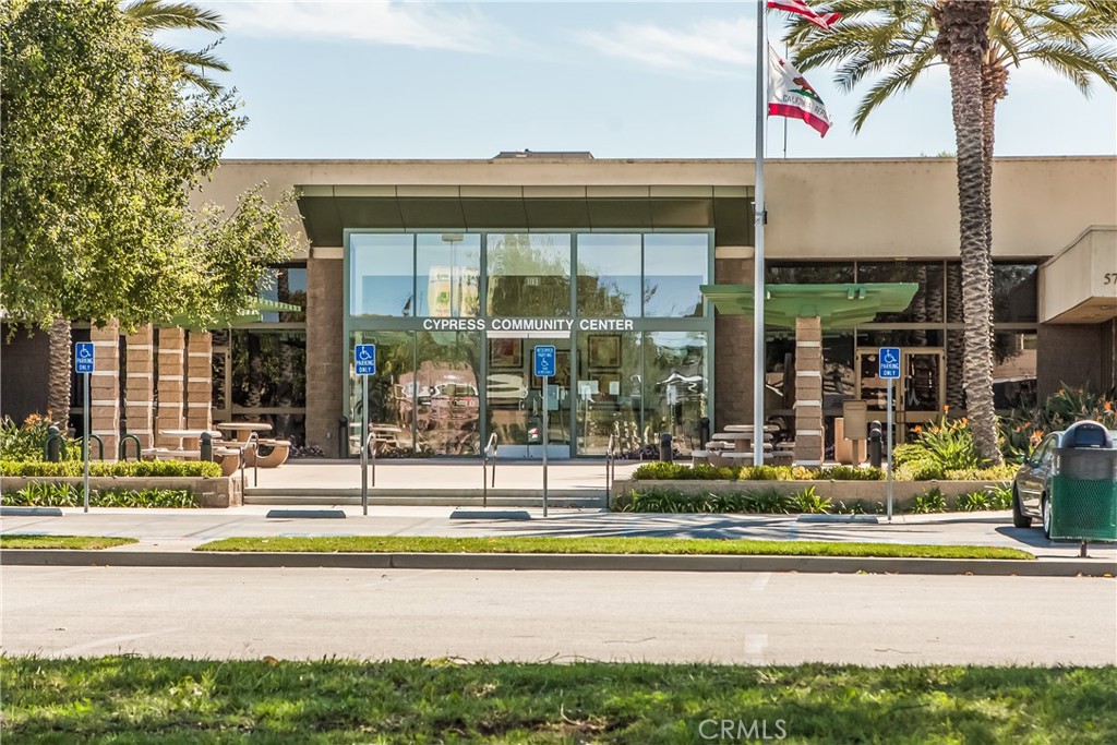 9826 Saint George Circle