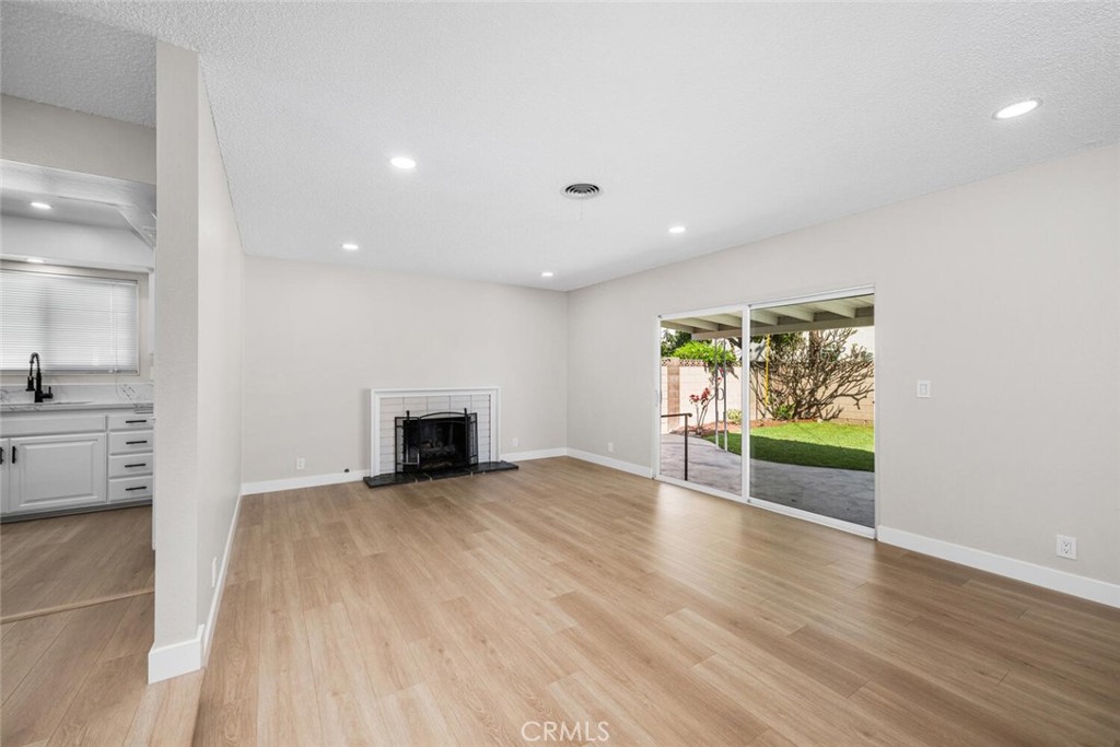 9826 Saint George Circle