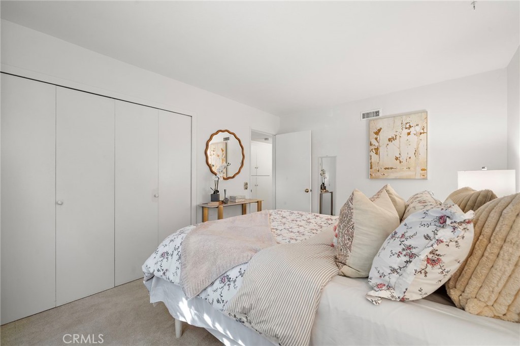 15201 Brighton Street