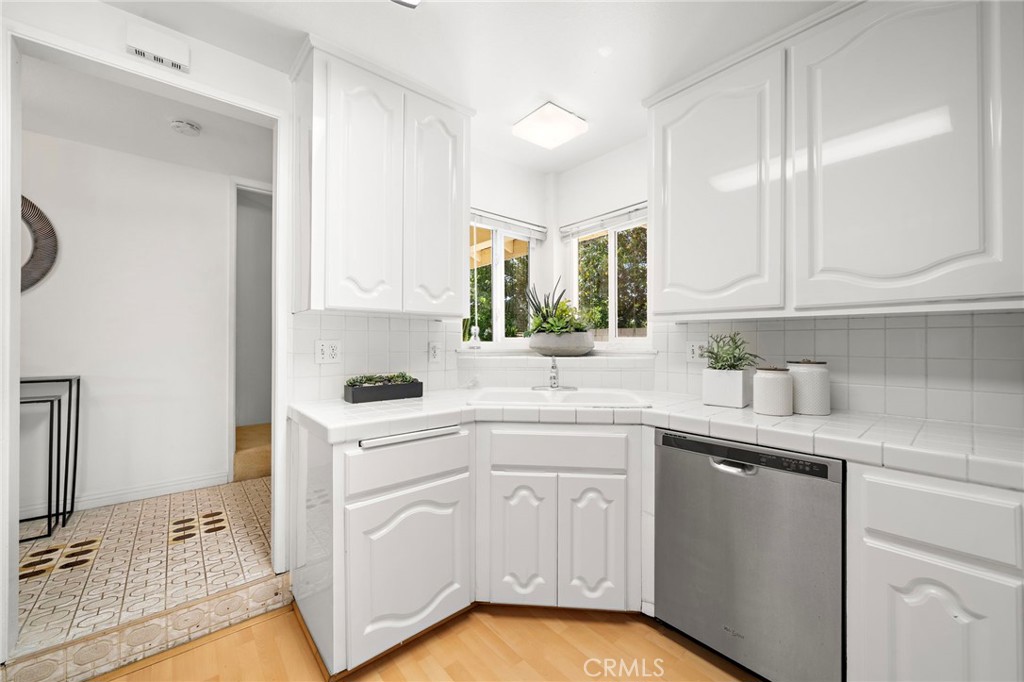 15201 Brighton Street